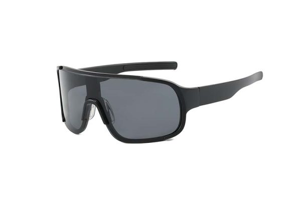 fashionable-and-cool-sports-protective-cycling-sunglasses-for-men-and-women